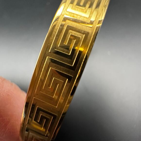 Greek Key Bangle Bracelet Hinge Gold tone Minimalist Casual Jewelry - Picture 2 of 8